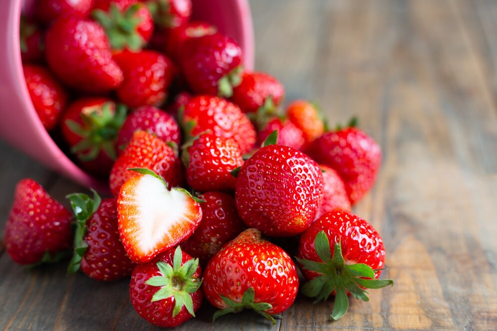 When To Plant Strawberries Uk